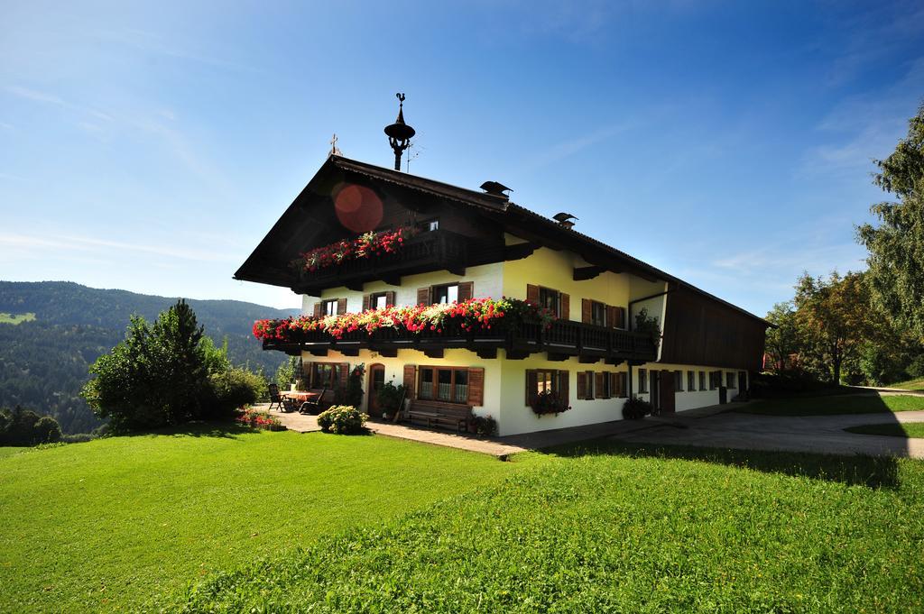 Apartamento Gugghof Hopfgarten im Brixental Habitación foto